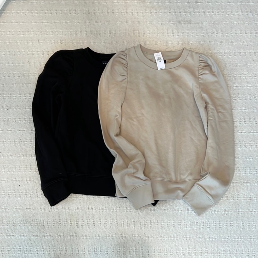GAP Women's Black & Beige Puff-Sleeve Sweatshirts
